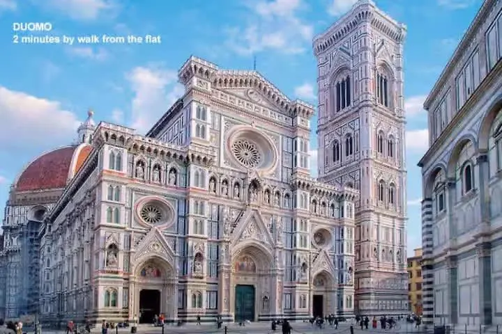 Before Making A Request Read My Profil Host At Bottom Of Page # New! Flat In Historical Center Florence 0*,